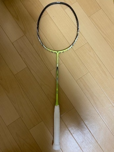 バドミントンラケット（Wilson Fierce C1500）