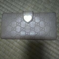 値下げ致しました。GUCCI長財布グレーの画像