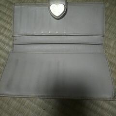 値下げ致しました。GUCCI長財布グレーの画像