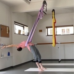 エアリアルヨガ 体験随時受付中の画像