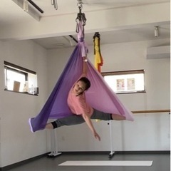 エアリアルヨガ 体験随時受付中の画像