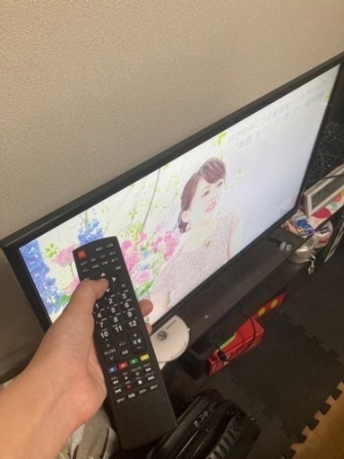 【ご相談中】(取りに来れる人だけ)32型テレビ