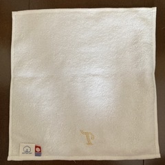 新品未使用☆Tイニシャル入りオーガニックコットン今治タオルの画像