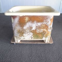 無料 ② 浴槽 風呂オケ 畑の水溜めなどに モノ市場半田店 119の画像