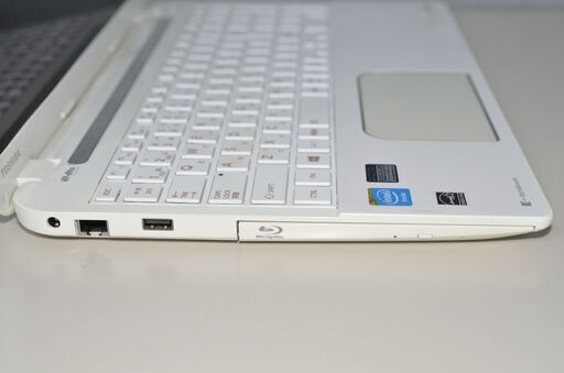 最新Windows10+office 大容量HDD750GB 東芝 dynabook T553/37JW Celeron/メモリ4GB