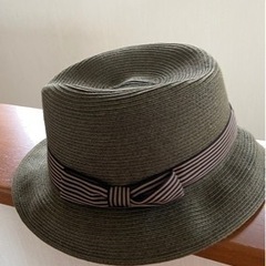 麦わら帽子　UNIQLOの画像