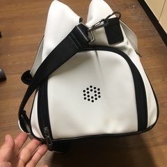 ゴルフのボストンバック　帽子とマーカーサービスの画像