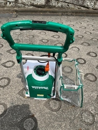 【取引中】マキタ　芝刈り機　4点セット　延長コード付き