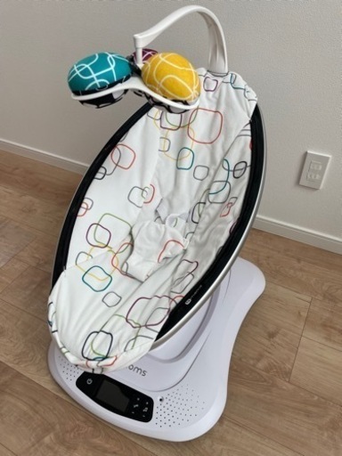 mamaroo 4.0 ママルー　4moms 電動バウンサー　替えシートあり
