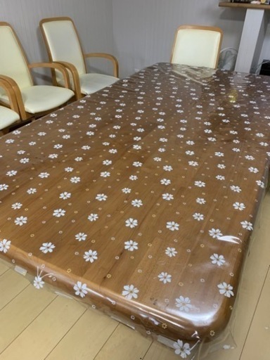 大型ダイニングテーブル＋5個椅子セット