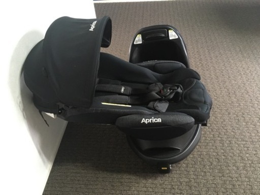 【取引中】美品☆アップリカ　フラディアグロウ　ISOFIX