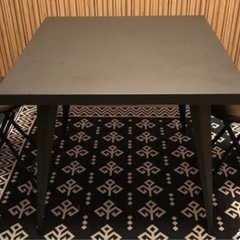 ダイニングテーブル