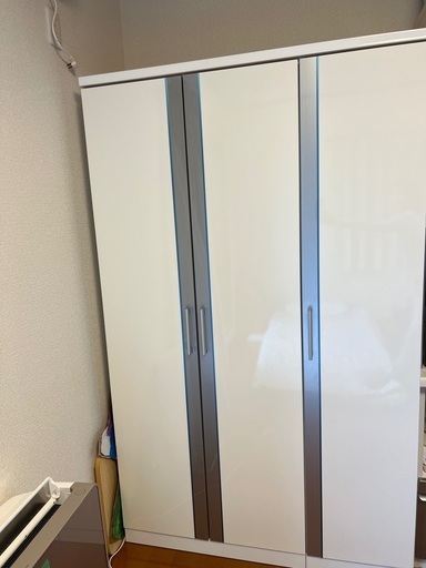ワードローブ　クローゼット