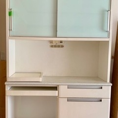 食器棚（改造あり）