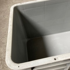 水槽　コンテナ　樹脂製容器　保管箱　2の画像