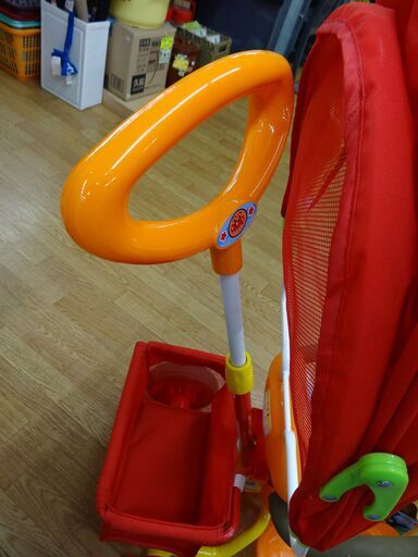 アンパンマン 三輪車 舵取り棒付き 日除け幌付き サンシェード 子供 キッズ 西岡店