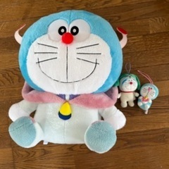 ドラえもんぬいぐるみ