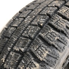 スタッドレスタイヤ　TOYO 175/65R14