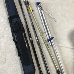 【中古】磯釣り 釣竿 3本セット 三脚・ケース付き