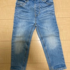 男の子用ジーパン（サイズ100）