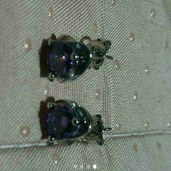 ▼▼j←←←m18-13    刻印/CZアメジストオープンハートピアス        202206111754の画像