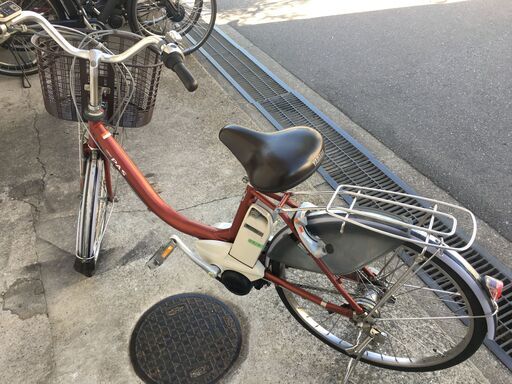 地域限定送料無料　ヤマハ　パス　新基準　24インチ　子供乗せ　4AH　赤　アシスタ　ビビ　神戸市　電動自転車　