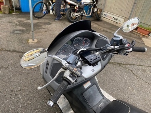 フォルツァ250