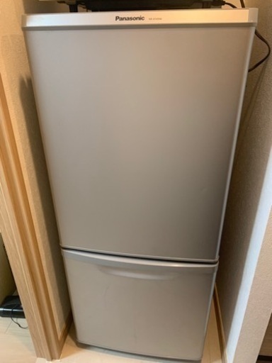 冷蔵庫　Panasonic NR-B149W-S