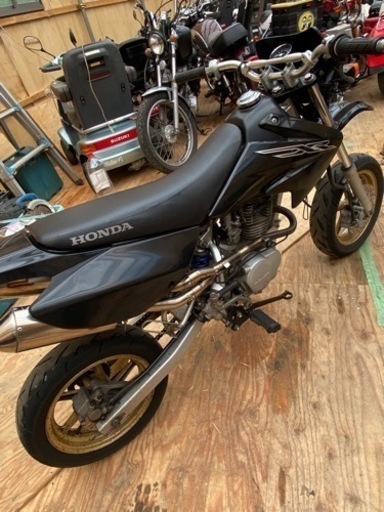 ホンダ　XR 100  モタード　タケガワフルエキゾースト付き