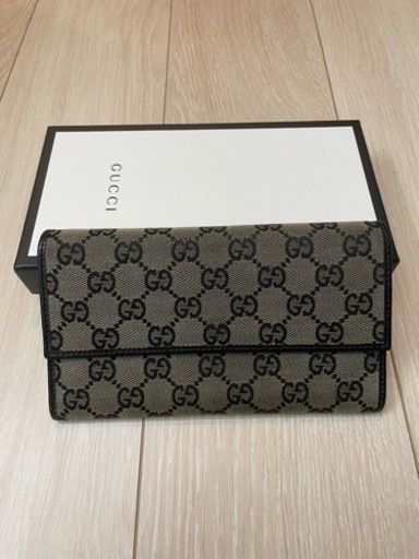 GUCCI GGキャンバス　三つ折り　長財布