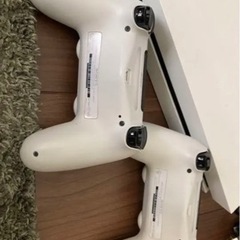 （お話中）PlayStation®4 グレイシャー・ホワイト 500GB CUH-120…の画像