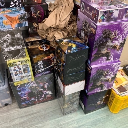 フィギュアをメルカリより断然安く提供します