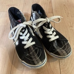 ハイカット　バンズ  スニーカー