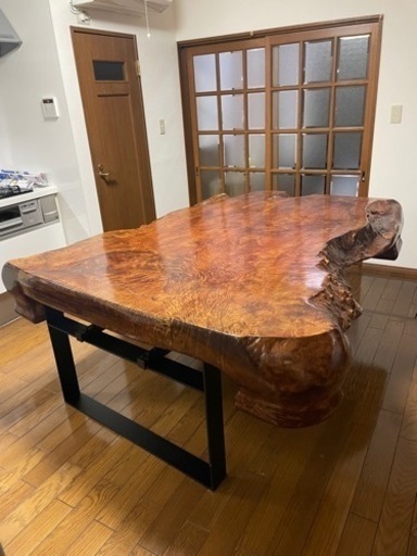 無垢　欅　ダイニングテーブル　一枚板　190cm x 160cm 厚さ13cm