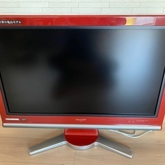 SHARP AQUOS LC-32D10 綺麗なレッド！★世界の...