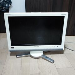 SHARP 液晶カラーテレビ LC-20D10