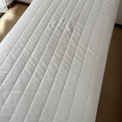無料　セミシングル（スモール）ベッド　無印良品　省スペースにおすすめ