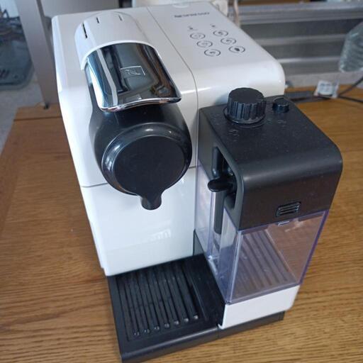 ラティシマ・タッチ F511WH