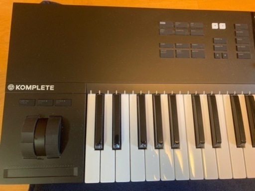 MIDIキーボード KOMPLETE KONTROL S61 MK2 / Native Instruments