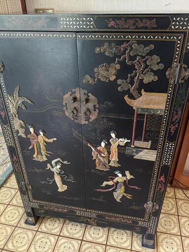 中国　伝統工芸　家具　キャビネット　漆塗り　宝飾　中国美術 木製