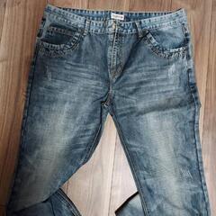 DIESELのジーパンの画像