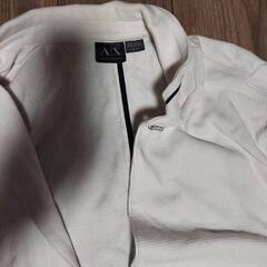 エンポリオ・アルマーニとA-Xの上着２枚の画像