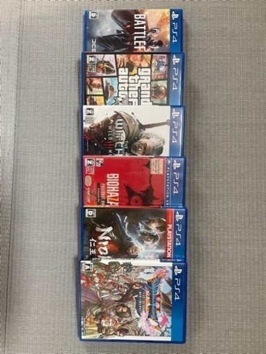 PSVR【美品】、ソフト6本、ヘッドセットスタンド