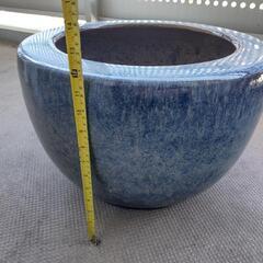 【お話し中】レトロな火鉢の画像