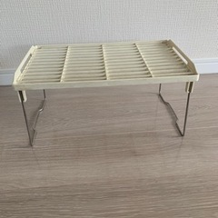 折り畳み棚