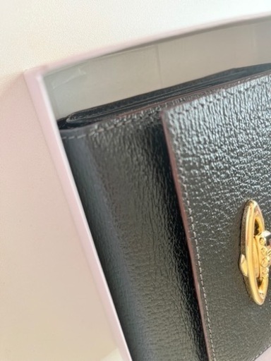 ヴィヴィアンウエストウッド 財布
