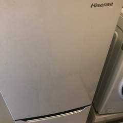 Hisense 2ドア冷蔵庫の画像
