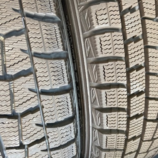 【お話中】スタッドレスタイヤ　ホイール付き４本