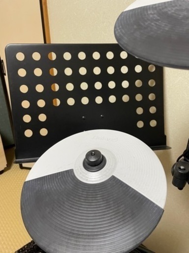 Roland 電子ドラムセット&スピーカー&ヘッドホン&譜面台