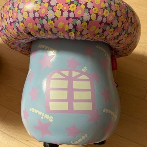 スイマー花柄椅子②